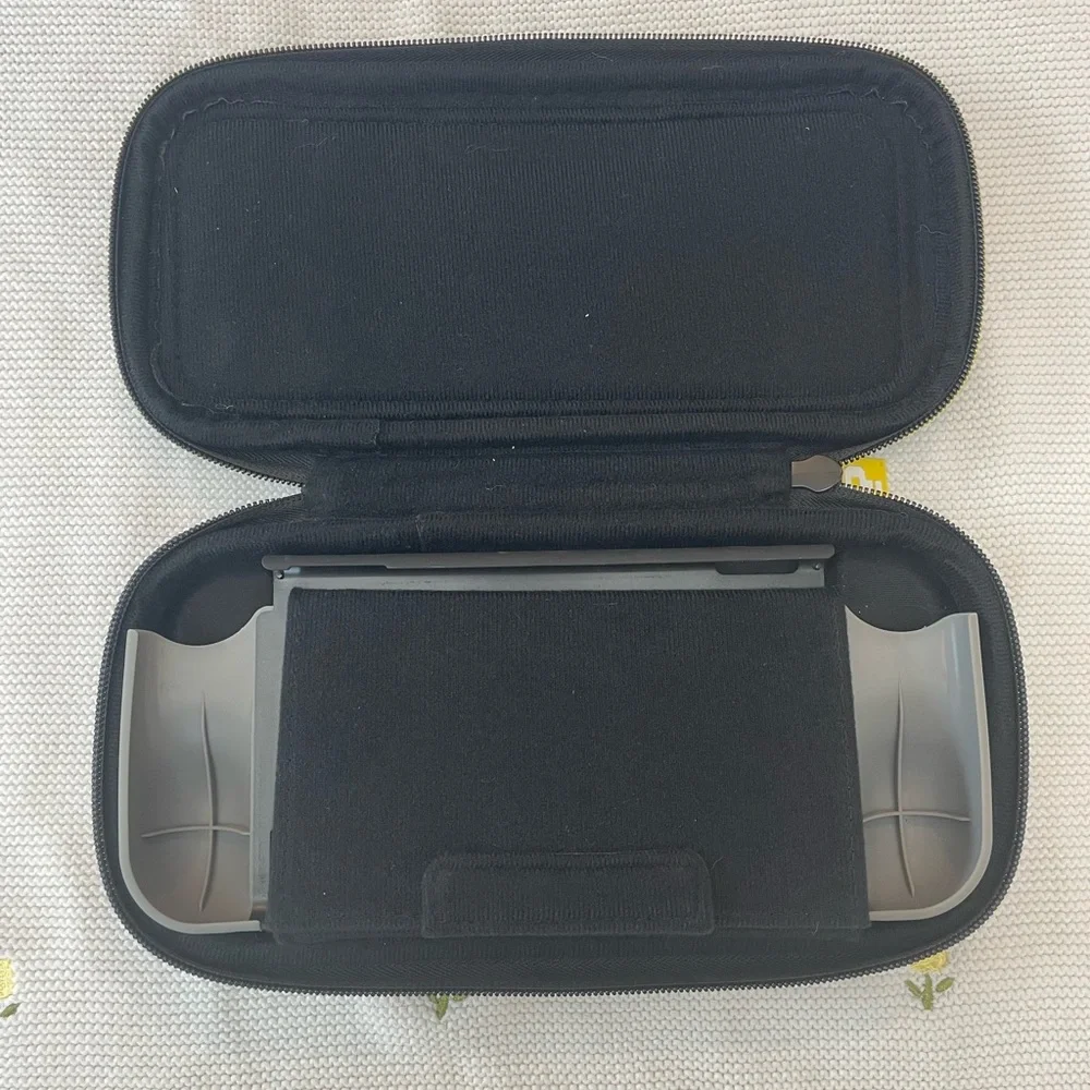 Nintendo Switch Super Mario Maker 2 Carrying Case Travel Case Official 2019